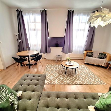 Apartment Emma - Old Town Μπρατισλάβα Εξωτερικό φωτογραφία